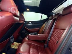 نيسان ماكسيما